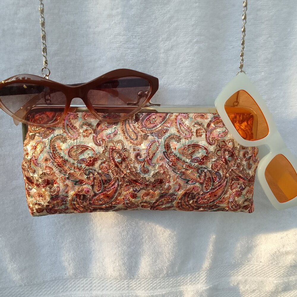 Bundle Well-Designed Eye-Catching Ccrossbody Bag&… - image 5